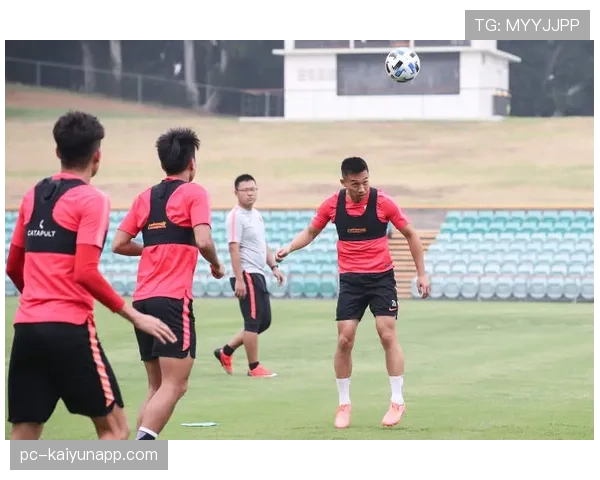 切尔西防线磨合仍不稳定，对球队防守体系构建形成阶段性制约