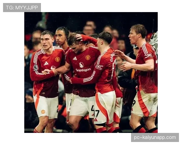 曼联复兴进程遇阻，问题逐步反映至战绩与竞争格局