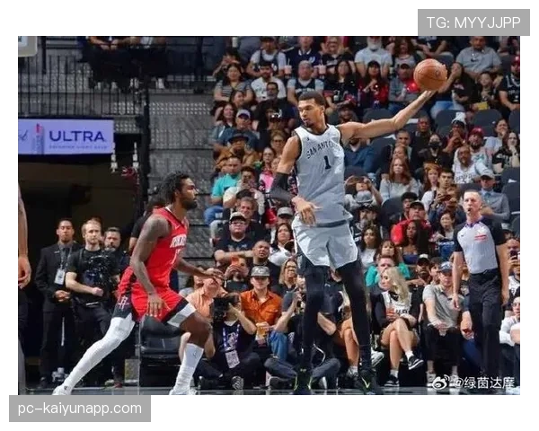 申京利用挡拆拉开空间提升内线得分效率明显优于上赛季