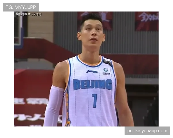 米卡尔·布里奇斯无球跑动提升防守回合效率，显著限制对手核心得分