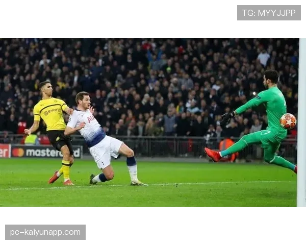 多特蒙德防线频频被打穿，站位漏洞是否已成争冠隐患？