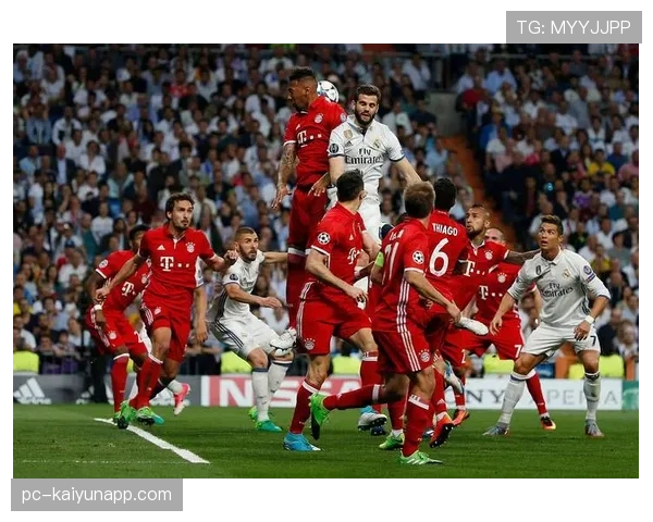 拜仁中场控场能力减弱，表面强势下节奏失控问题逐步显现